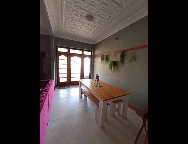 3 BEDROOM HOUSE FOR SALE IN KENSINGTON